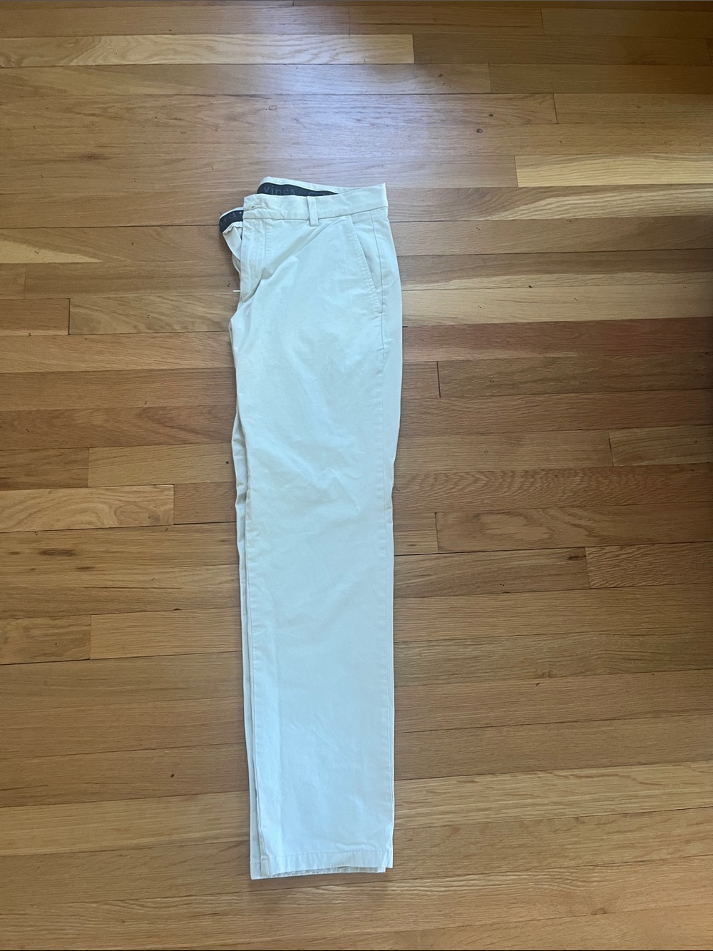 Vineyard Vines Men's Chinos in Off-White